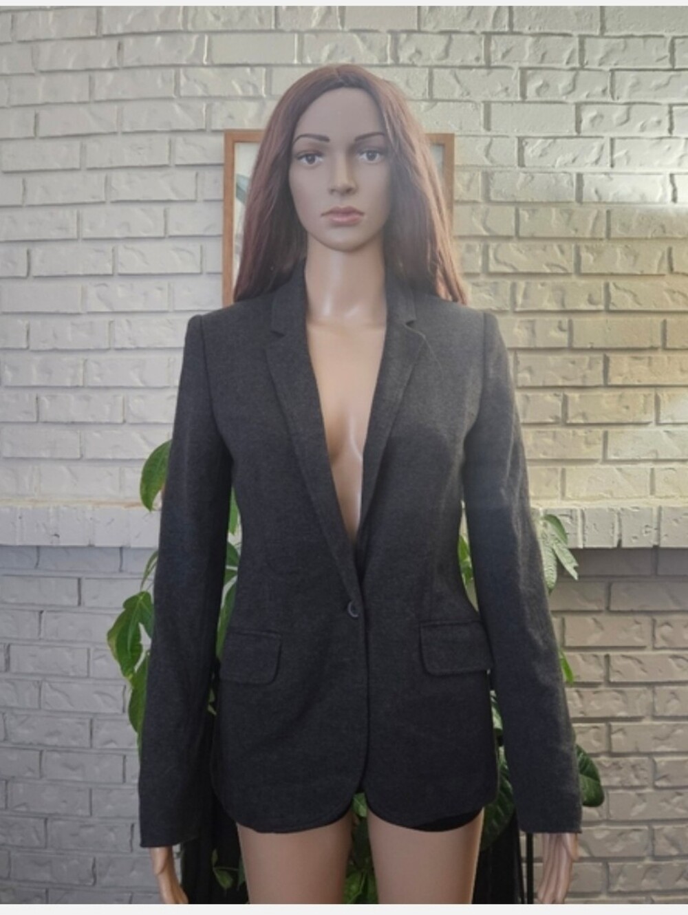 Aritzia Talula Charcoal Gray Tailored Blazer Single-Button Jacket